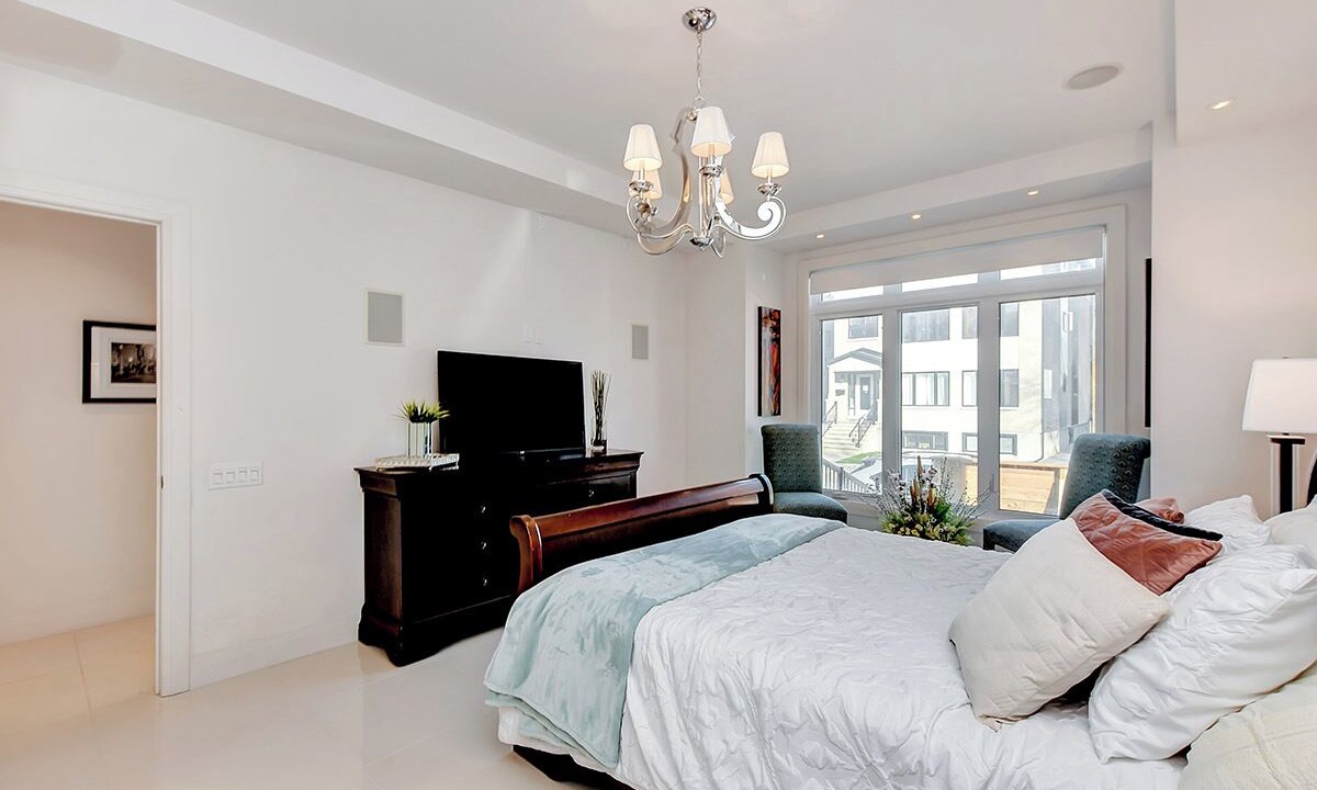 Photo of Bedroom in Old Ottawa East