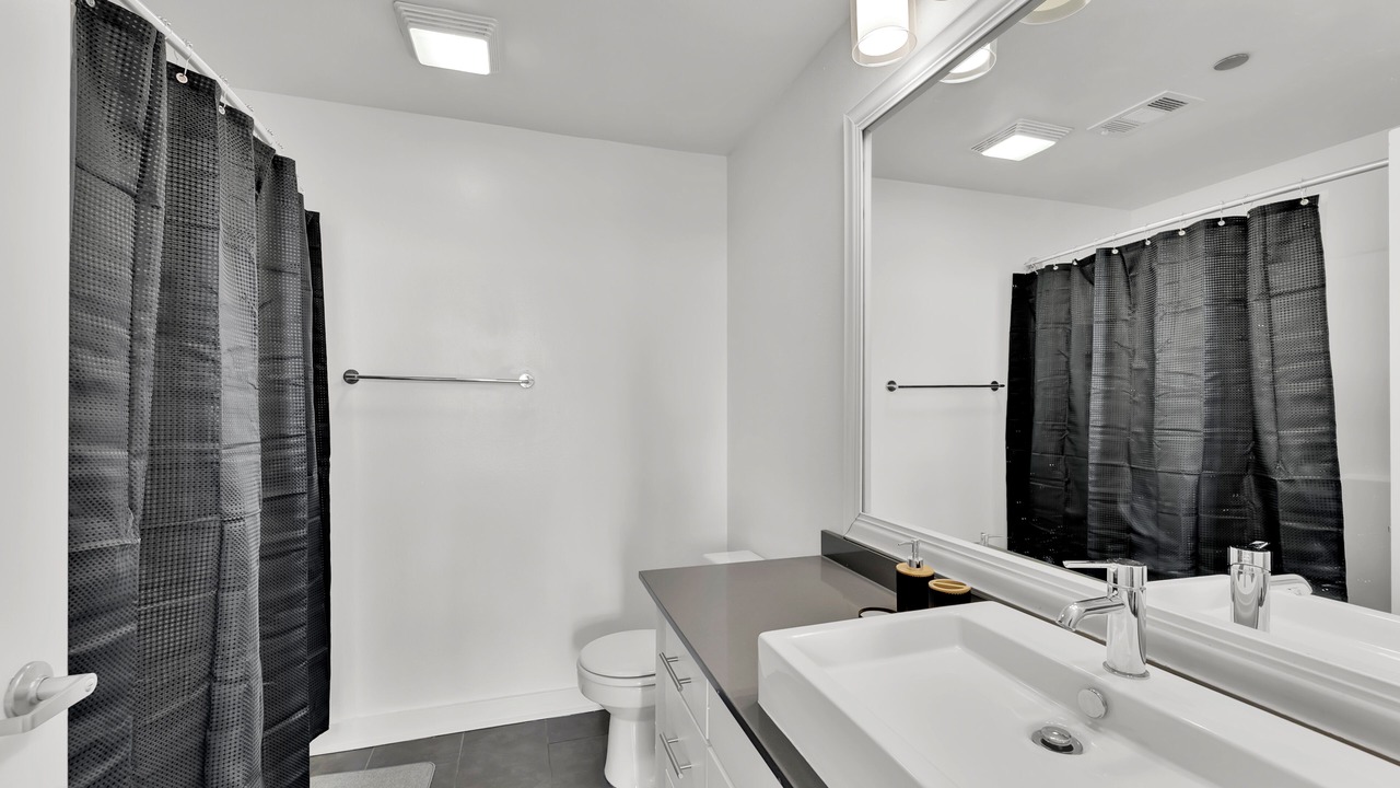 Photo of Bathroom in Downtown Fort Worth