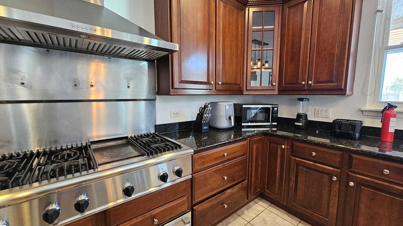 Photo of Kitchen in Bensenville