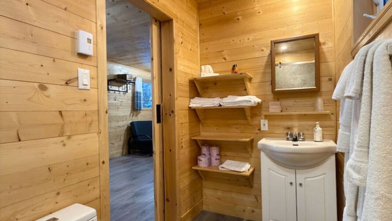 Photo of Bathroom in Pohenegamook