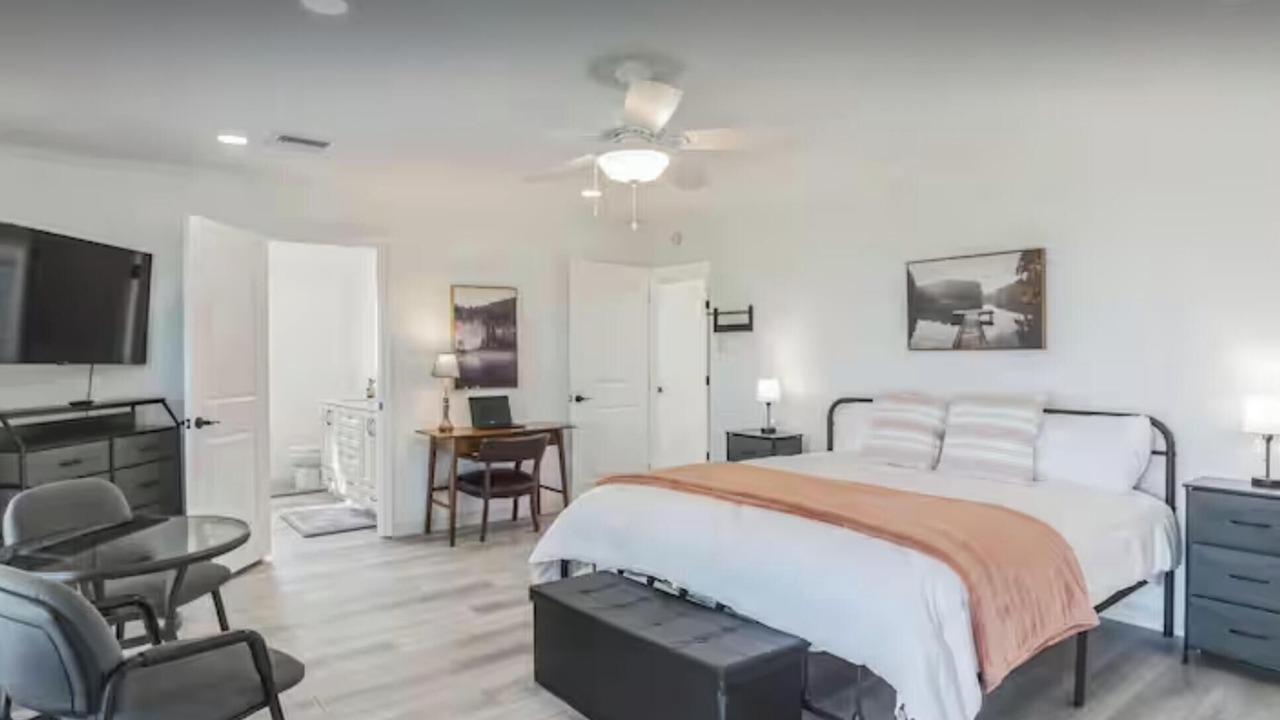 Photo of Bedroom in Woodway