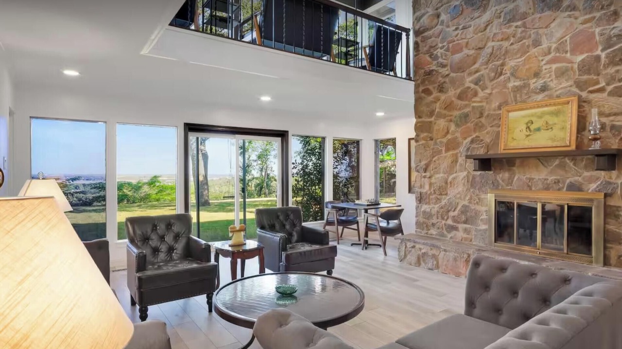 Photo of Livingroom in Woodway