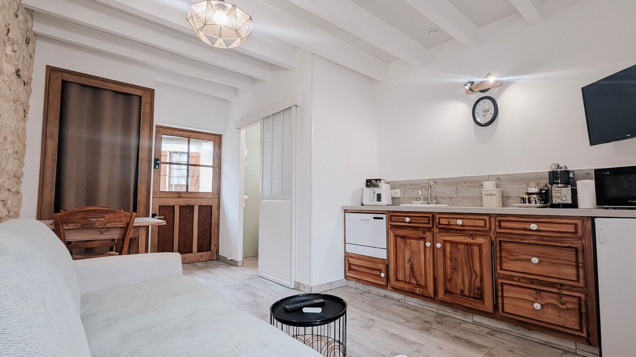 Photo of Livingroom in Vicq-sur-Nahon