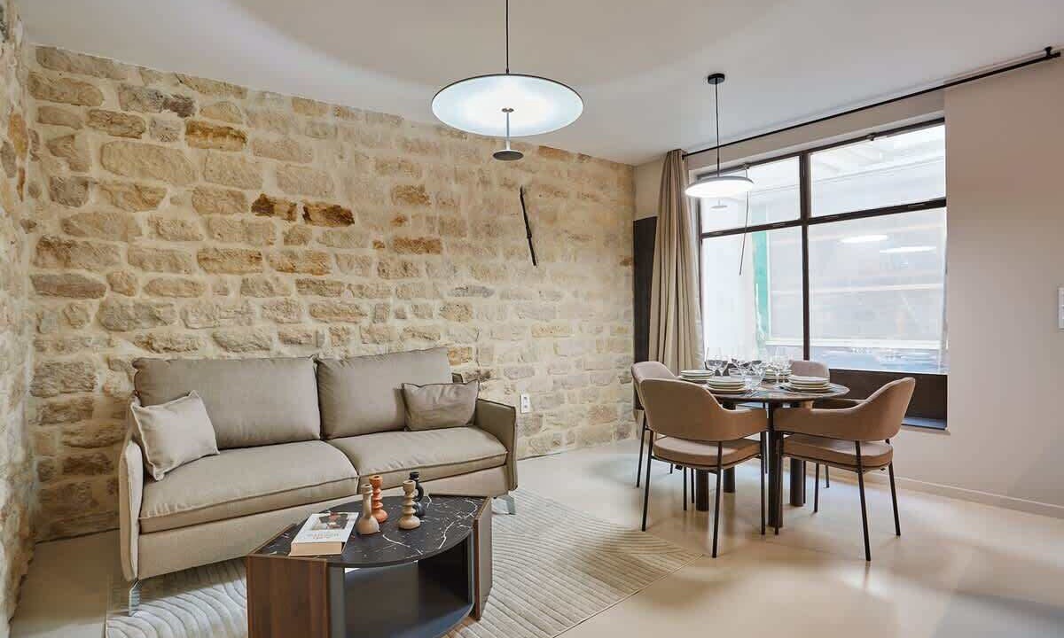 Photo of Livingroom in Quartier de la Folie-Mericourt