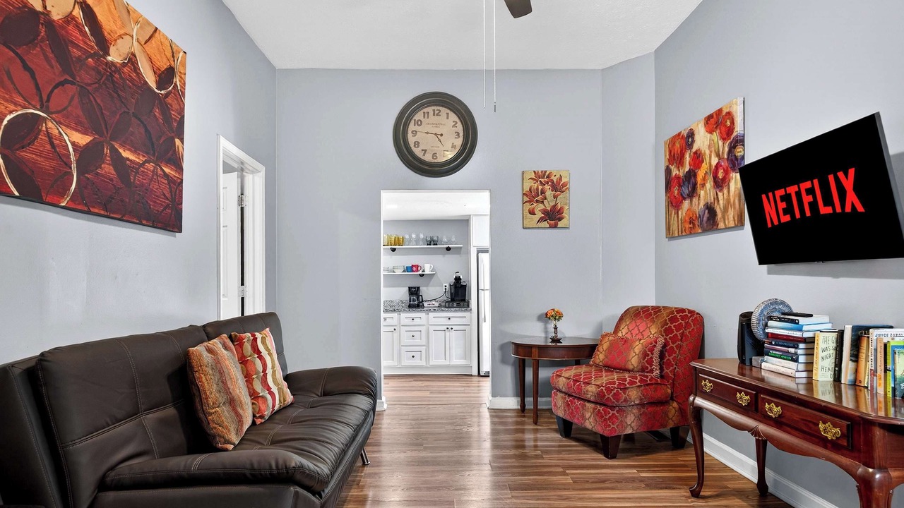 Photo of Bedroom in Shelby Park
