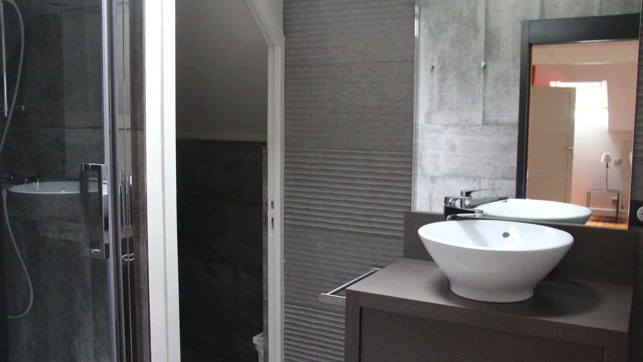 Photo of Bathroom in Henouville