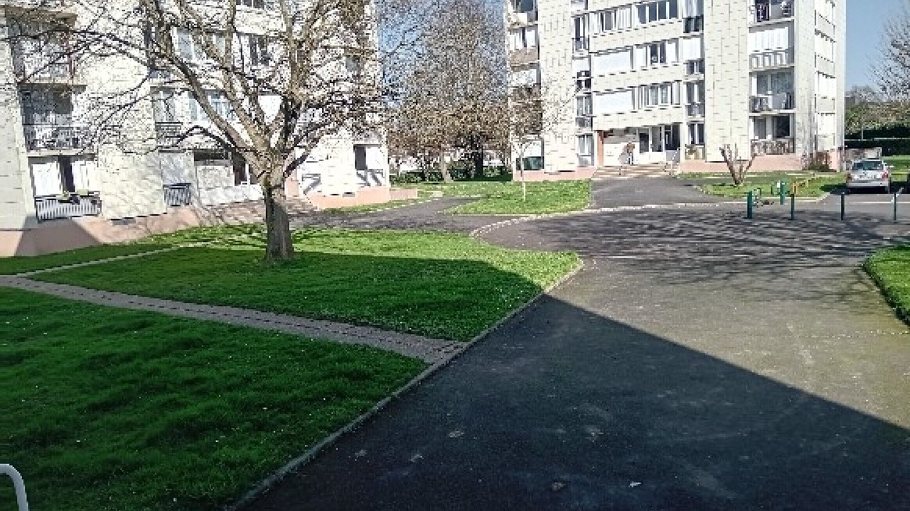 Photo of Outdoor in Tours