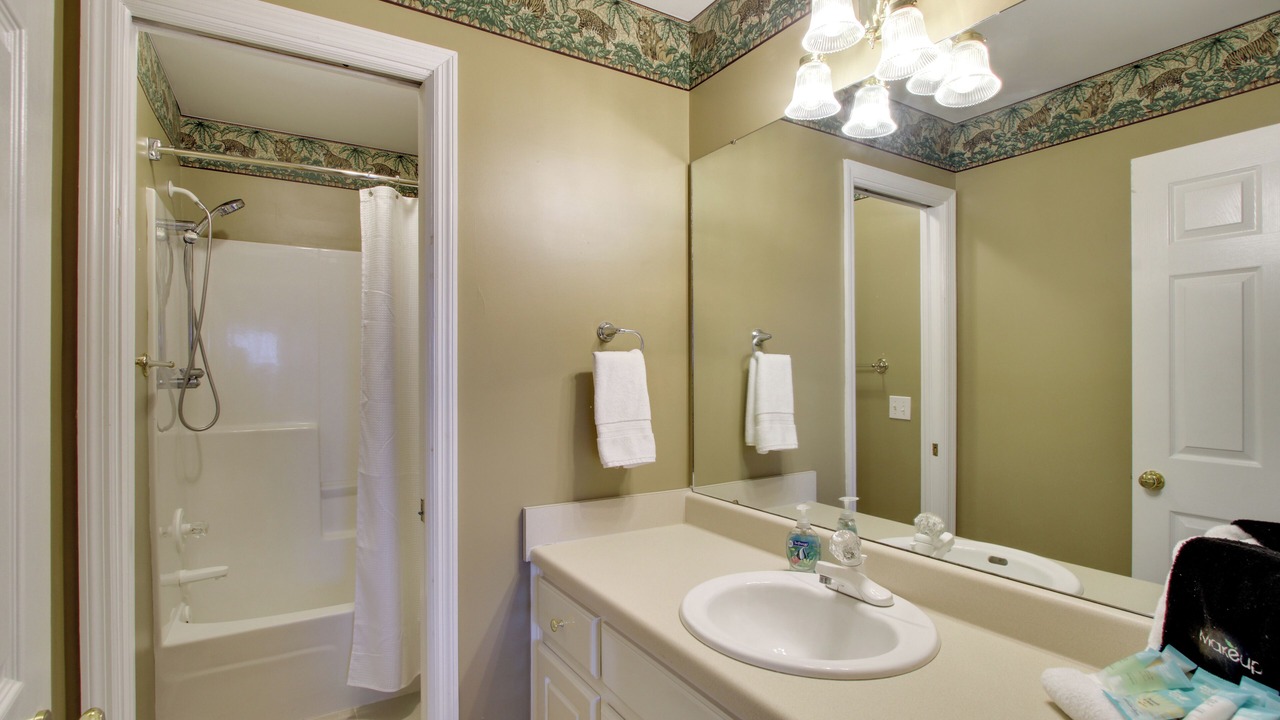 Photo of Bathroom in Abbeville