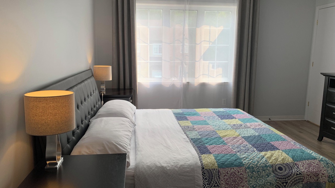Photo of Bedroom in Pincourt