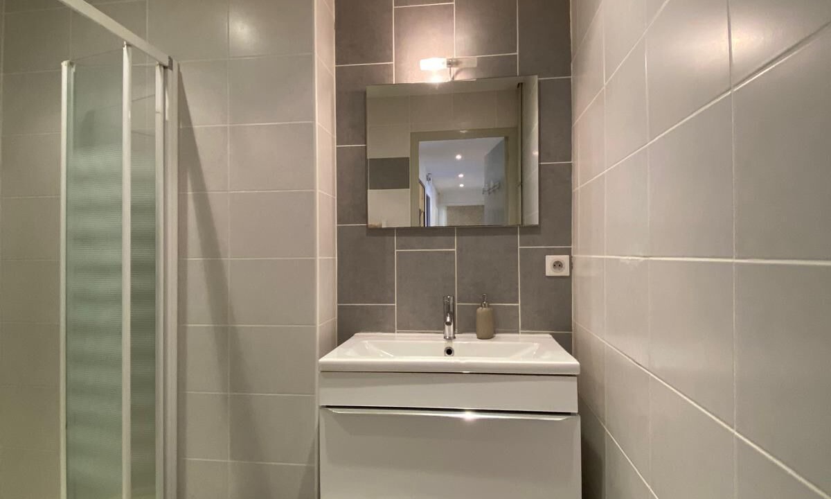 Photo of Bathroom in Saint-Nazaire
