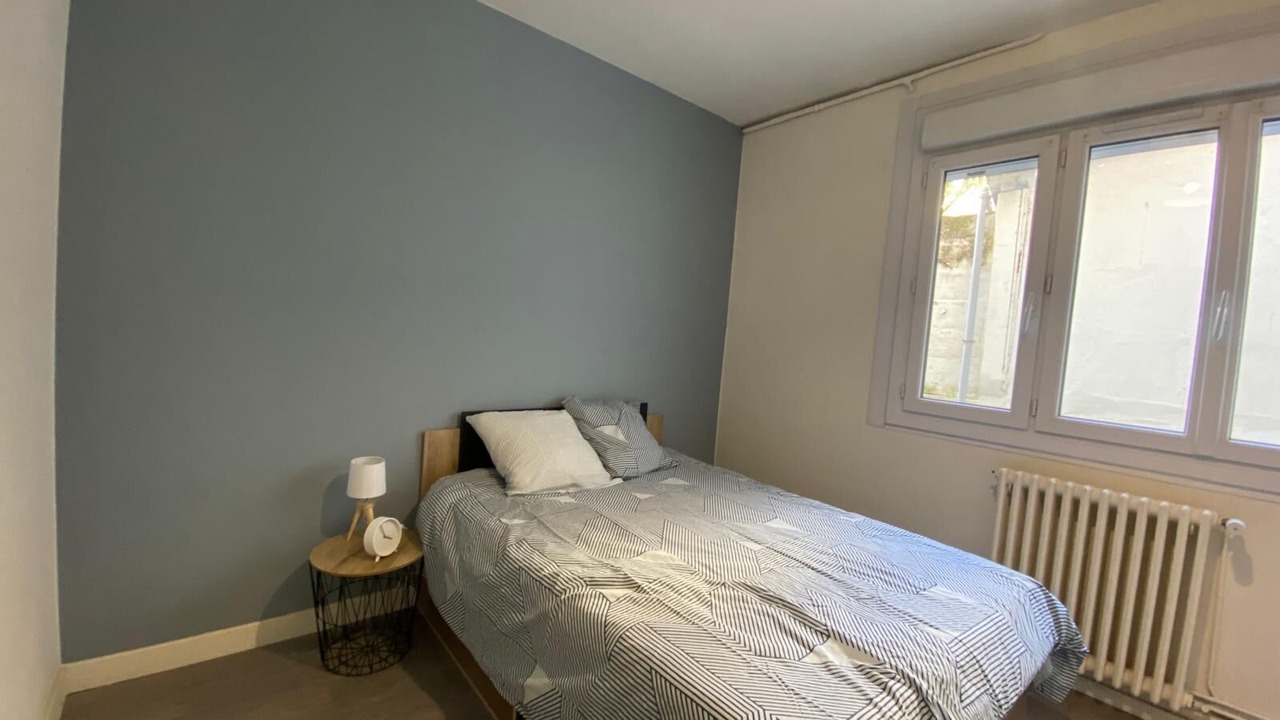 Photo of Bedroom in Saint-Nazaire