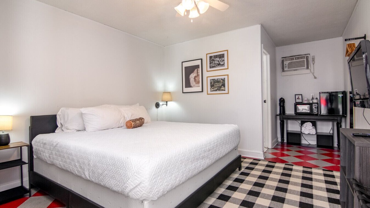 Photo of Bedroom in Balsam Lake
