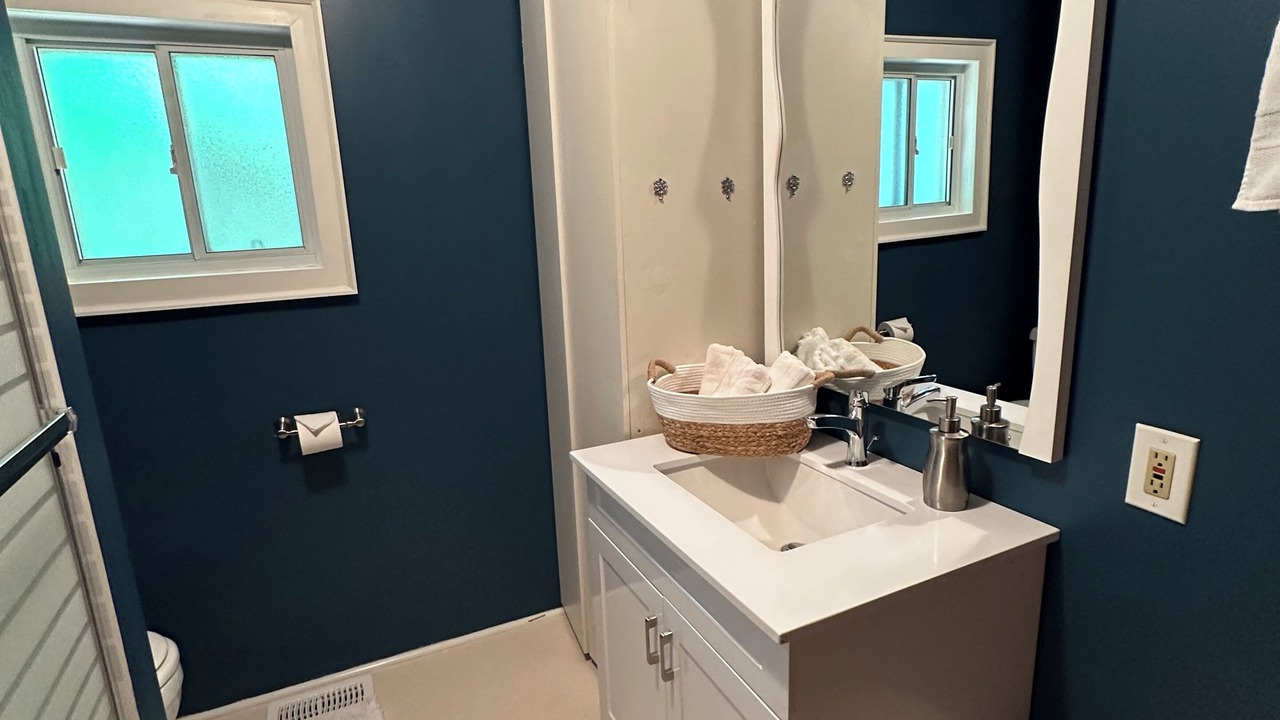 Photo of Bathroom in Utterson