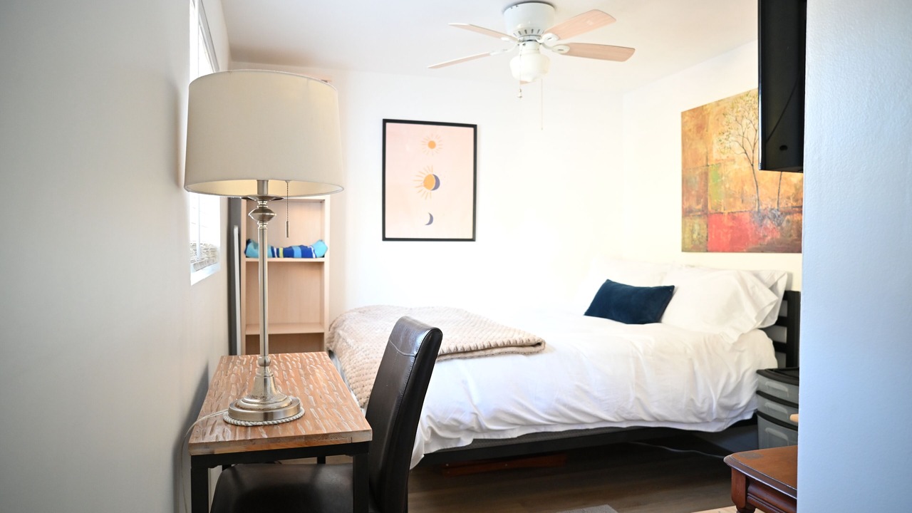 Photo of Bedroom in El Segundo