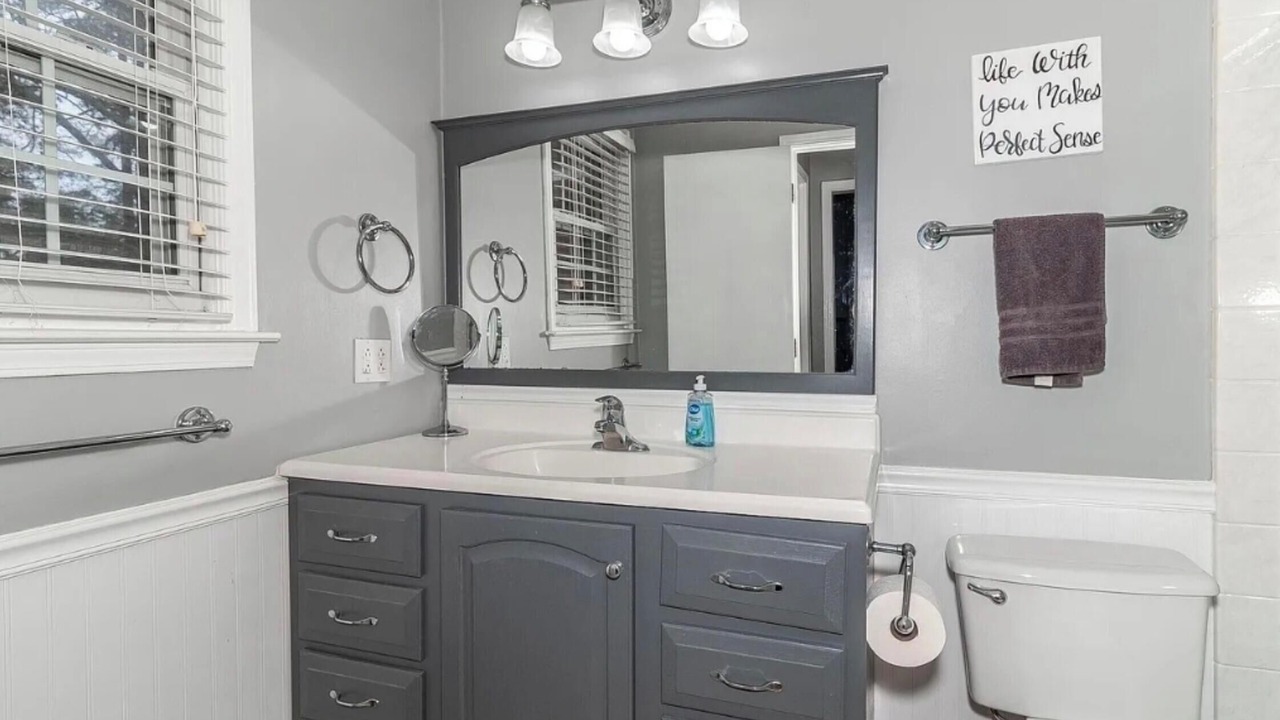 Photo of Bathroom in Gracewood