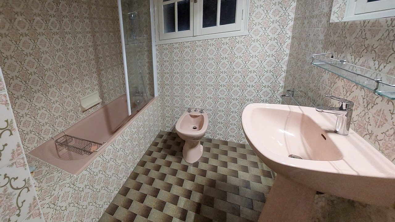 Photo of Bathroom in Dognen