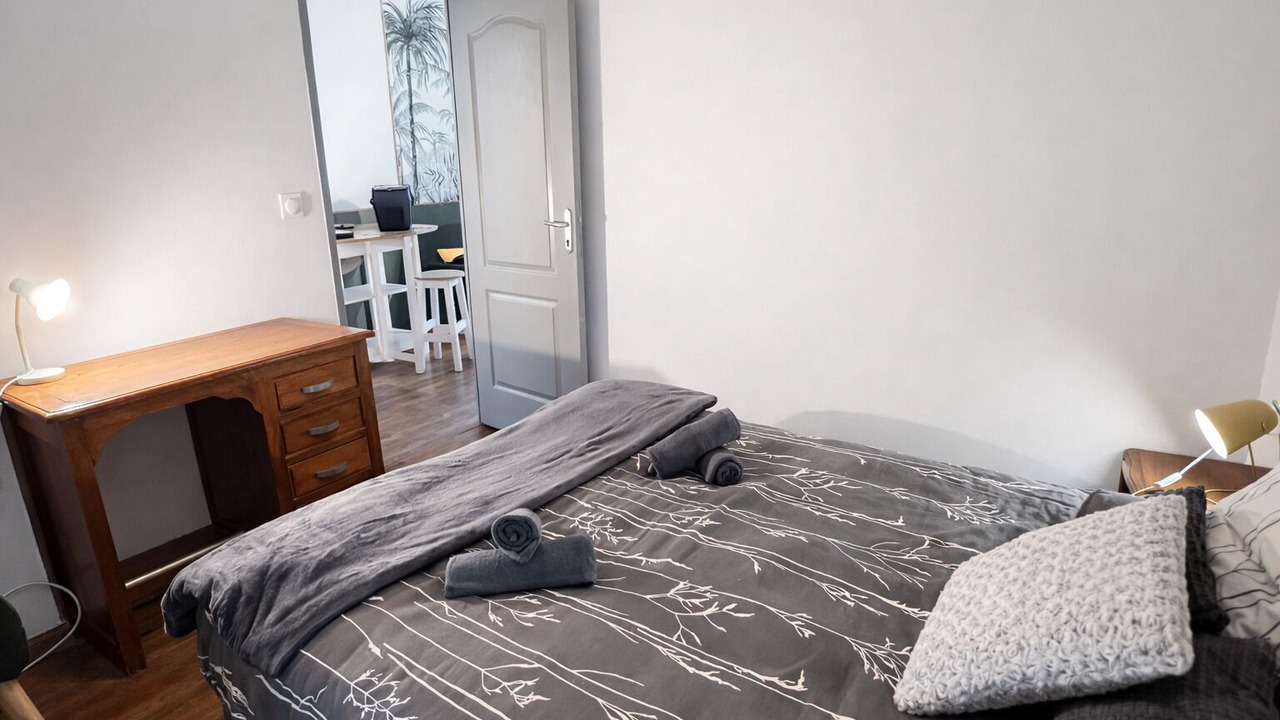Photo of Bedroom in Armentieres