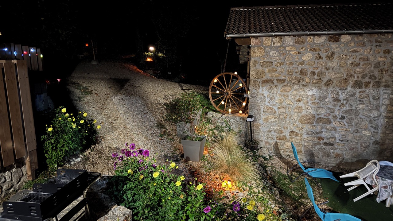 Photo of Patio Balcony in Nozieres