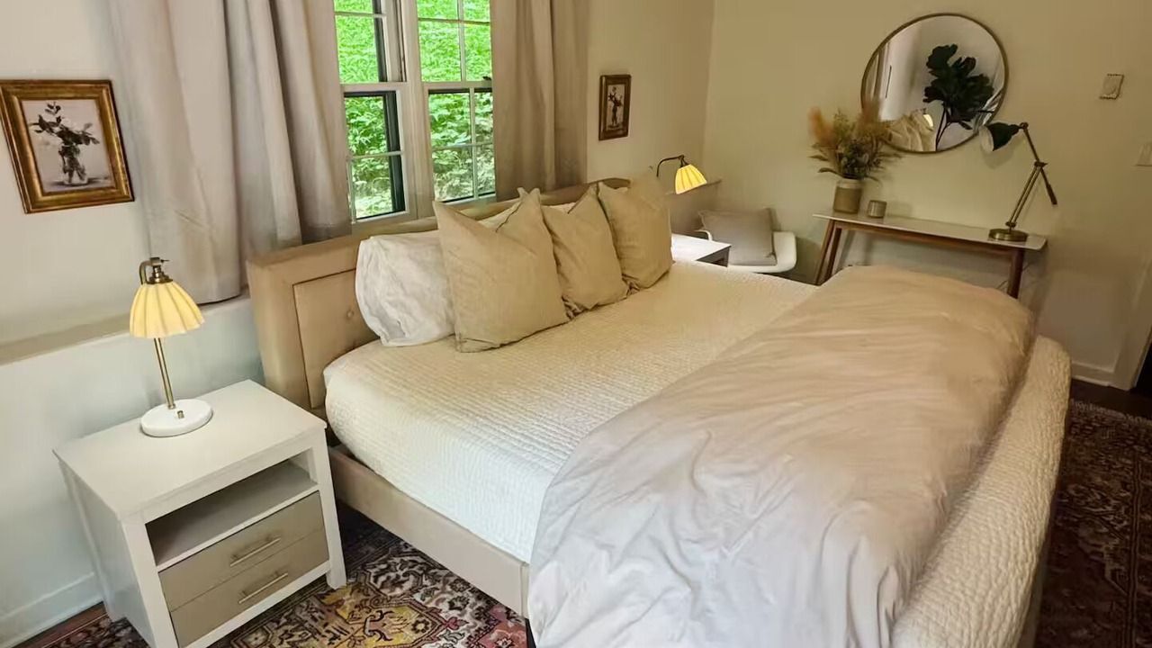 Photo of Bedroom in Bynum
