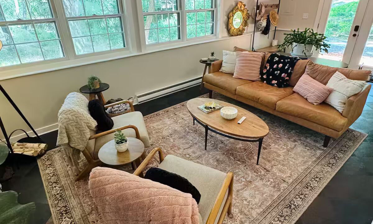 Photo of Livingroom in Bynum
