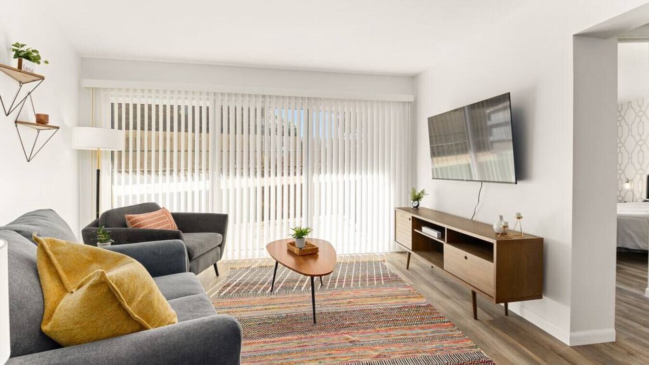 Photo of Livingroom in Orange Prairie