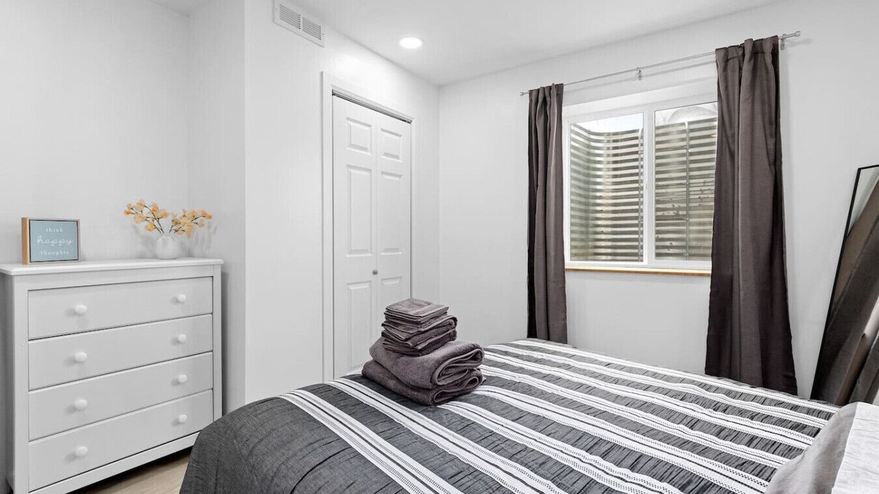 Photo of Bedroom in Orange Prairie