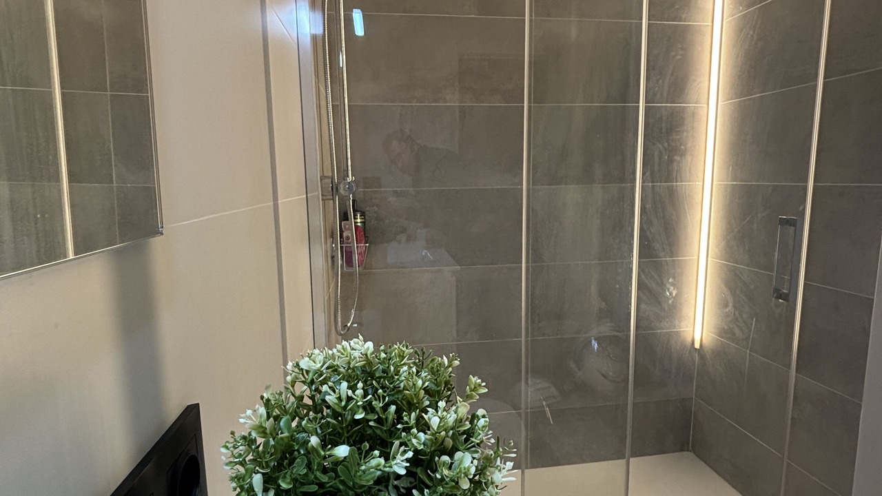 Photo of Bathroom in Vic
