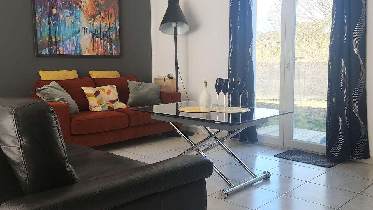 Photo of Livingroom in Magalas
