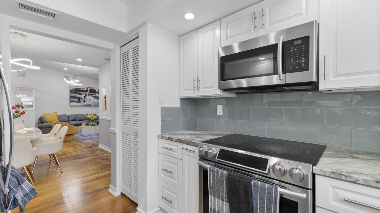 Photo of Kitchen in Lake Sarasota