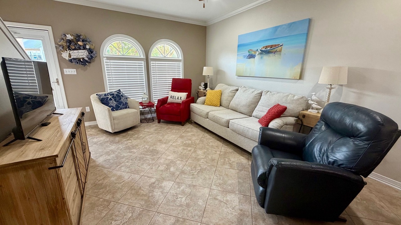 Photo of Livingroom in Long Beach