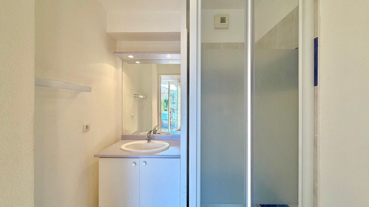 Photo of Bathroom in Calvisson