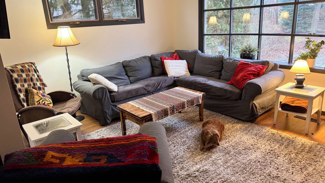 Photo of Livingroom in Port Williams