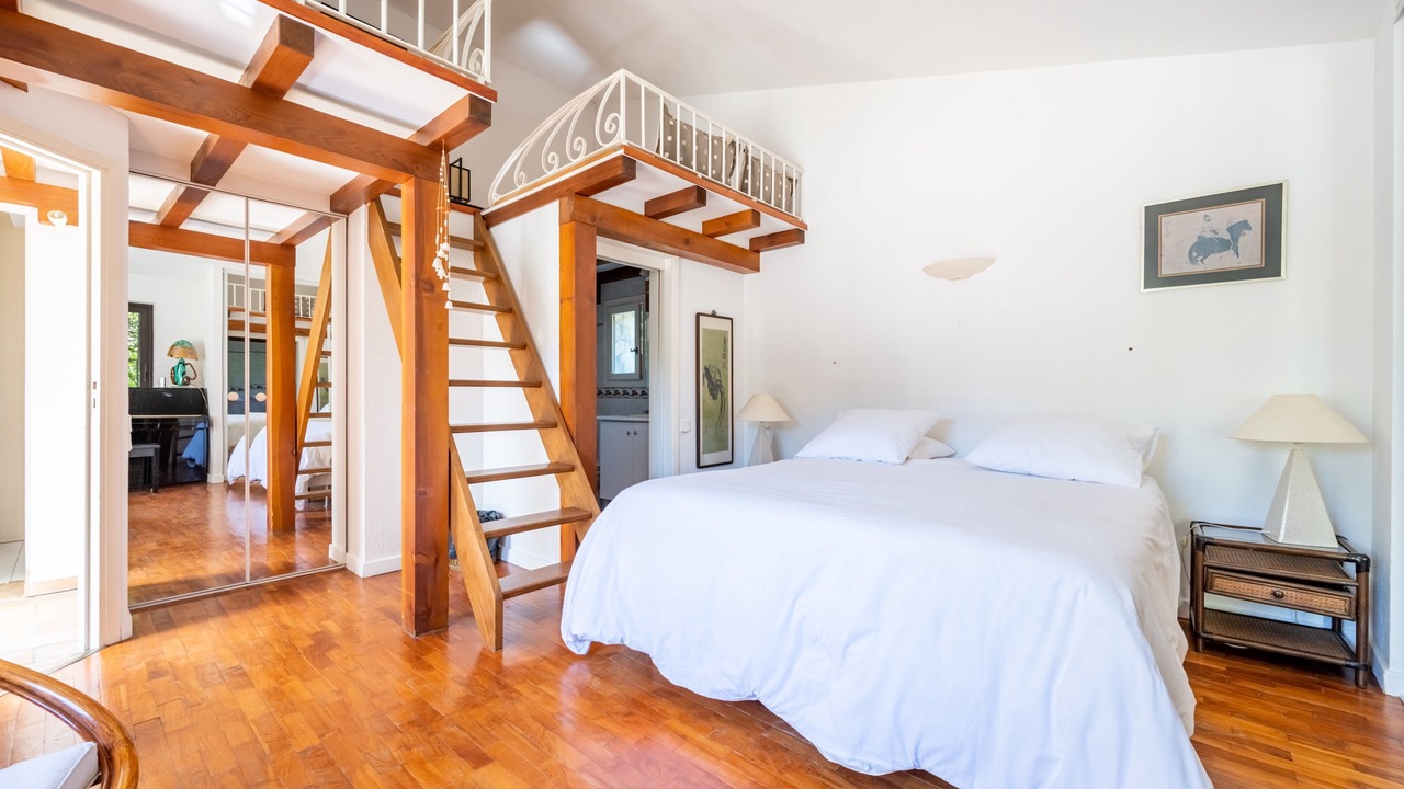 Photo of Bedroom in Le Plan-de-Grasse