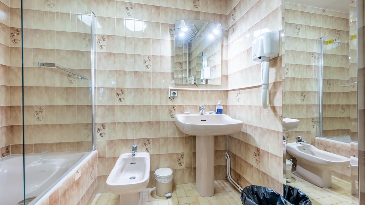 Photo of Bathroom in Le Plan-de-Grasse