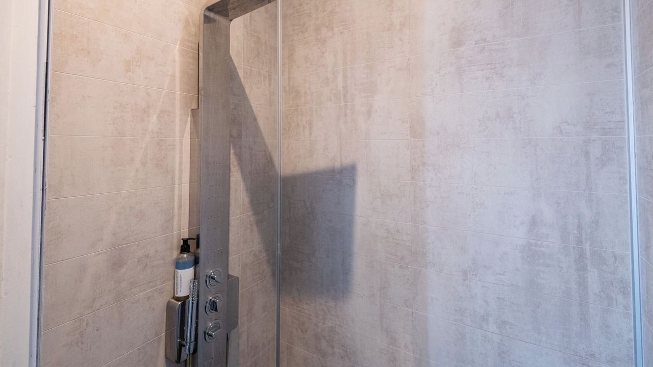 Photo of Bathroom in Cote Ouest Ormeaux