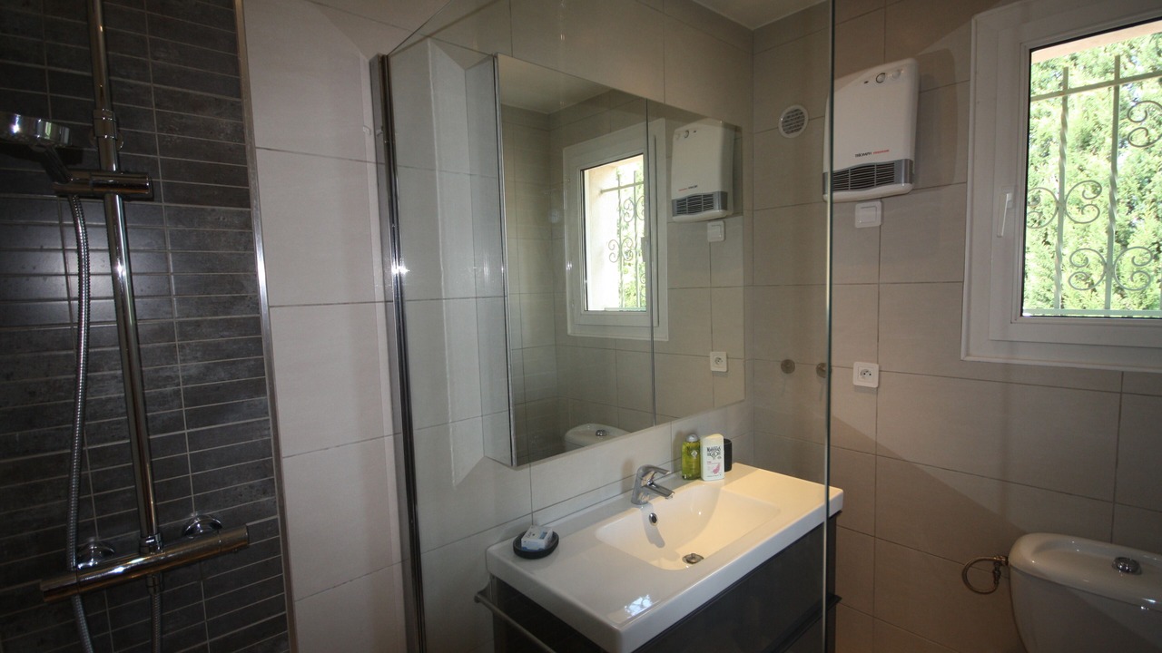 Photo of Bathroom in Fabregues