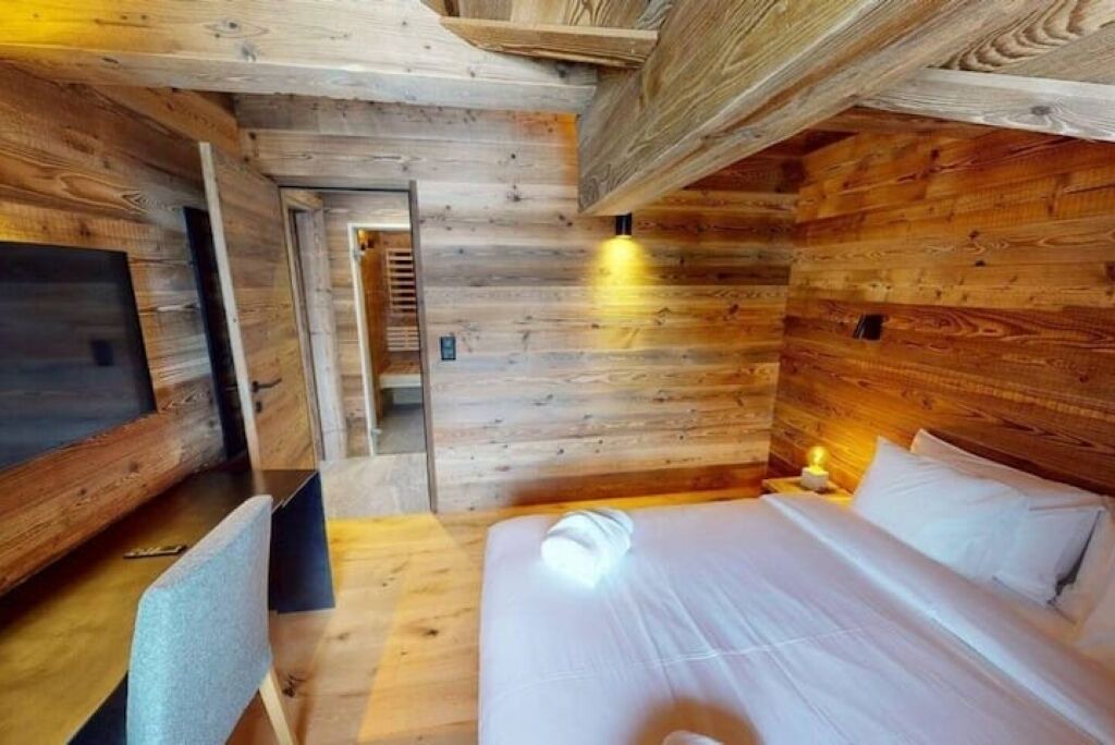 Photo of Bedroom in Champery