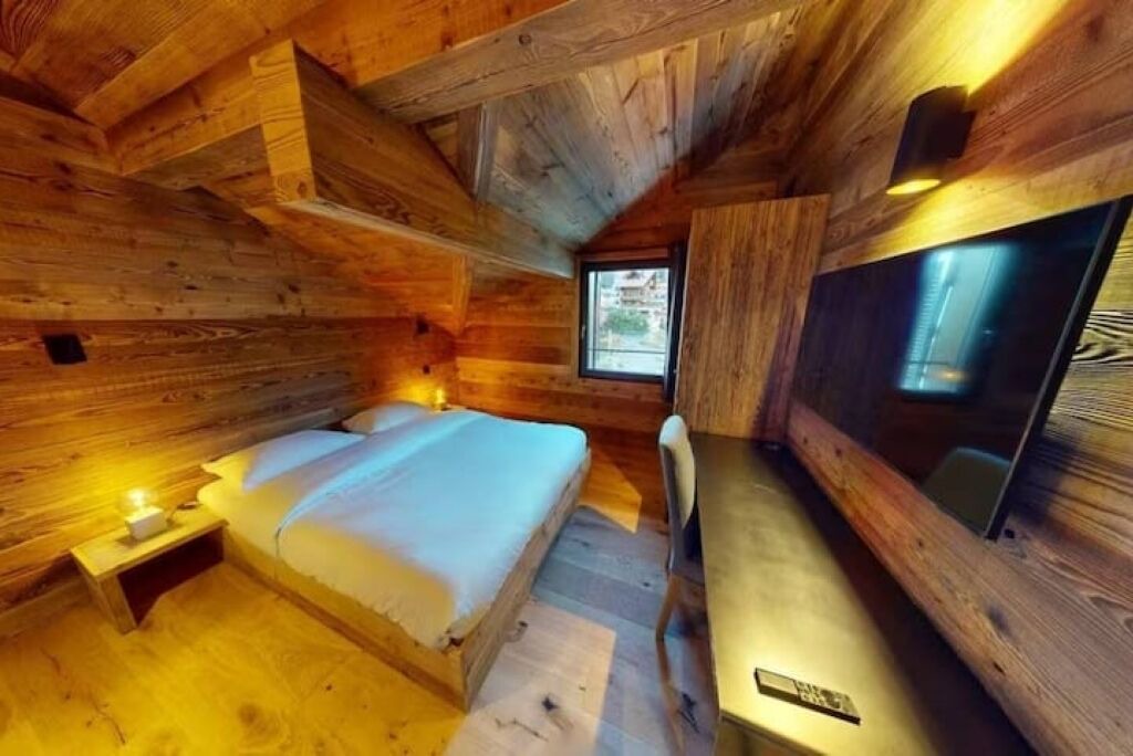 Photo of Bedroom in Champery