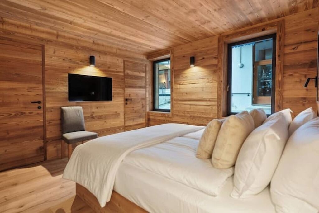 Photo of Bedroom in Champery