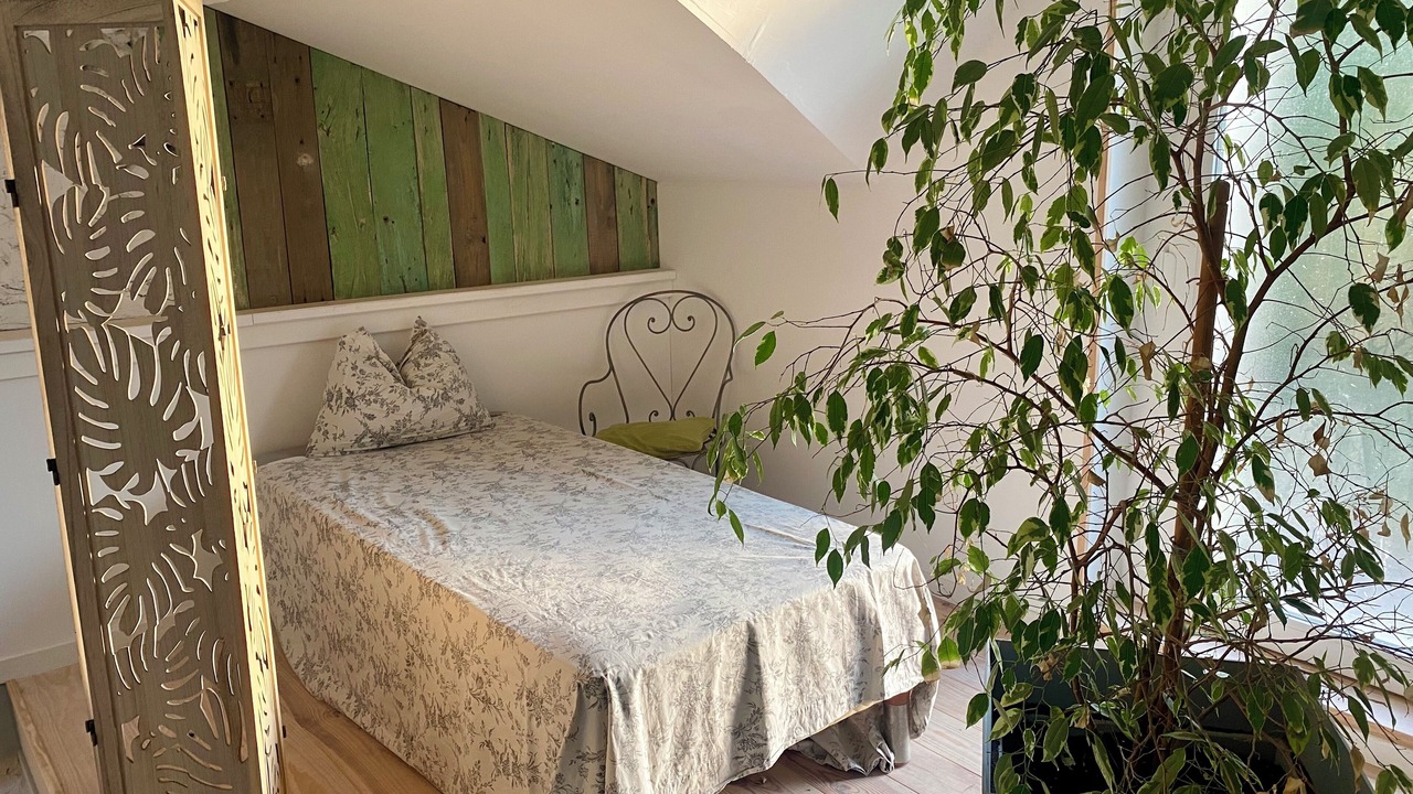 Photo of Bedroom in Pergain Taillac