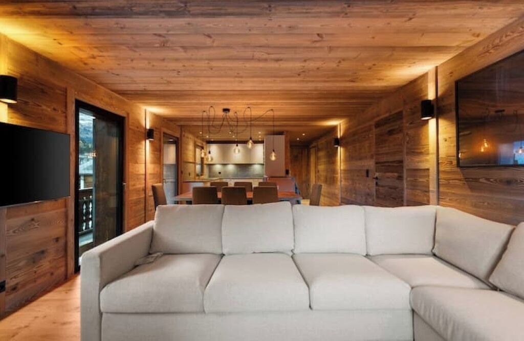 Photo of Livingroom in Champery
