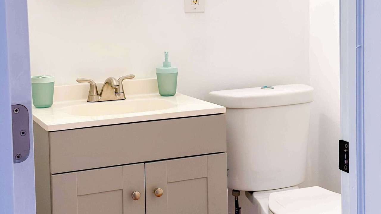 Photo of Bathroom in Coral Brook