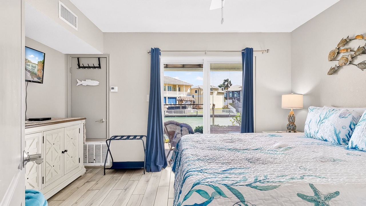Photo of Bedroom in Rockport