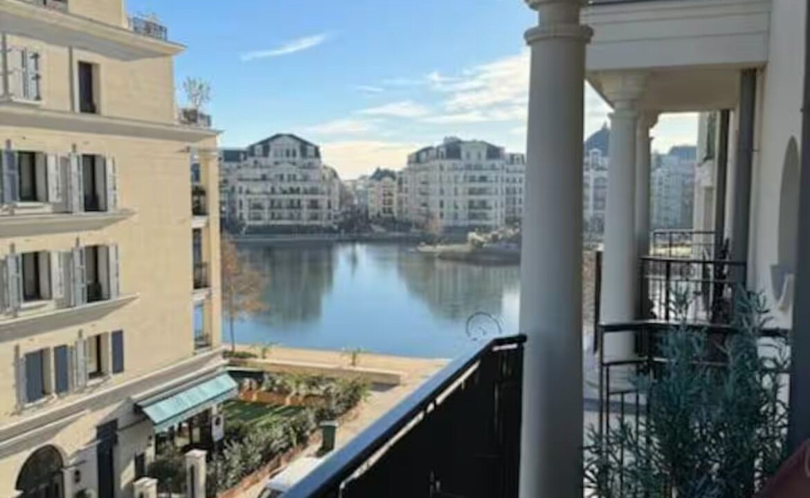 Photo of Outdoor in Clamart