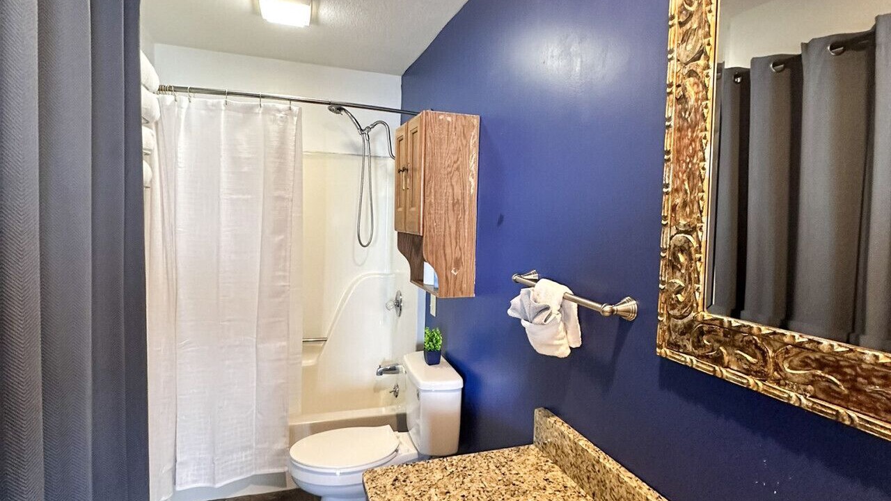 Photo of Bathroom in Lake of the Ozarks