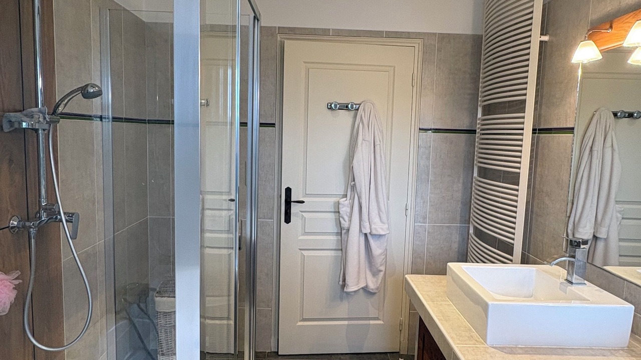 Photo of Bathroom in Saint-Genies-de-Comolas