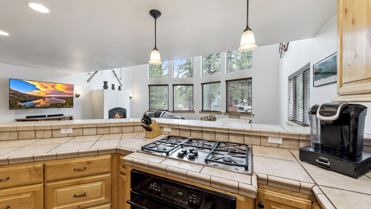 Photo of Livingroom in Sierra Tract
