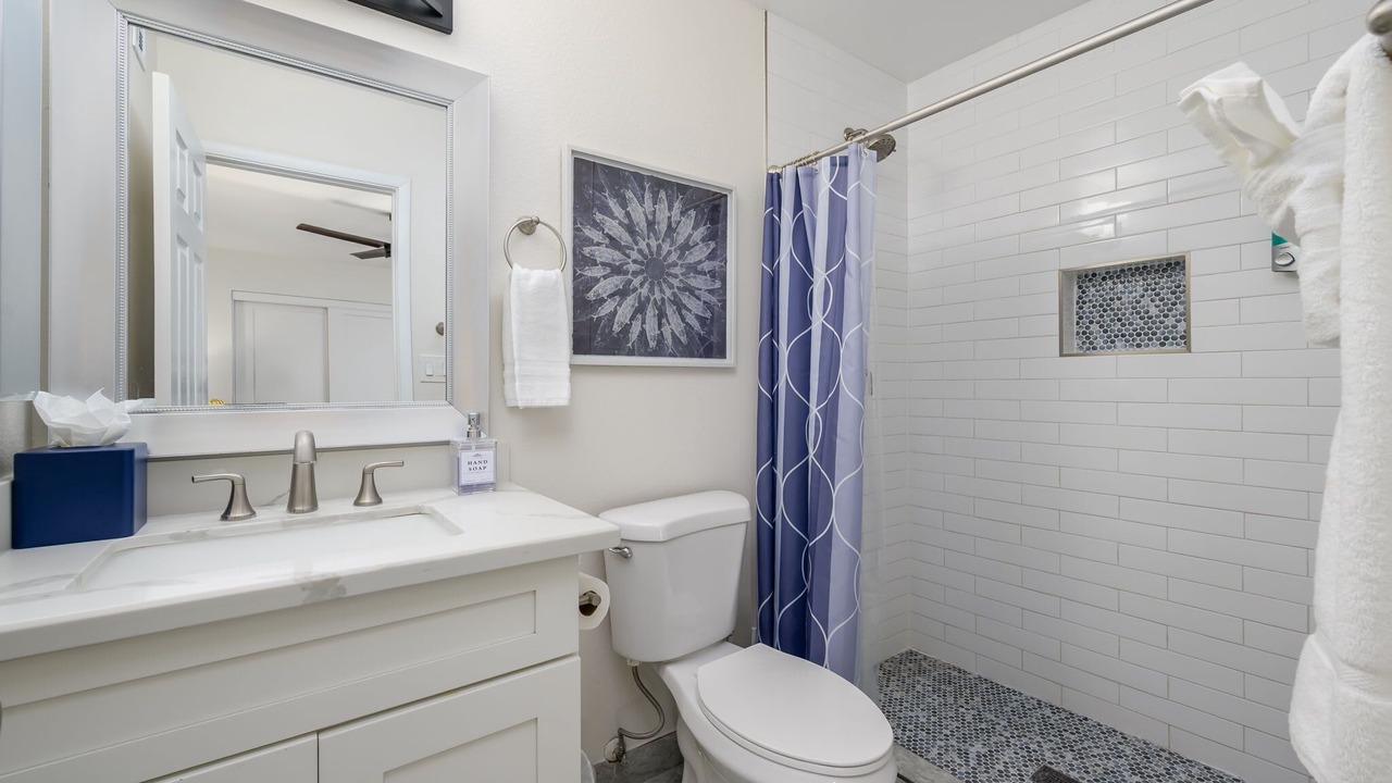 Photo of Bathroom in West Glen Community Association