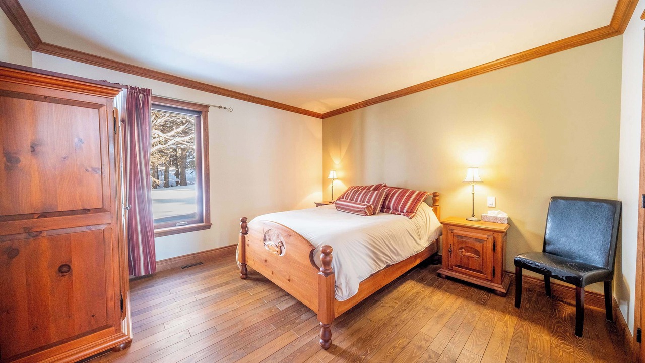 Photo of Bedroom in Saint-Philemon