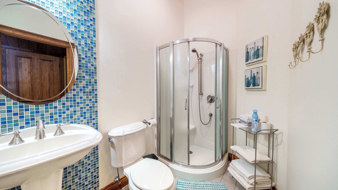 Photo of Bathroom in Saint-Philemon